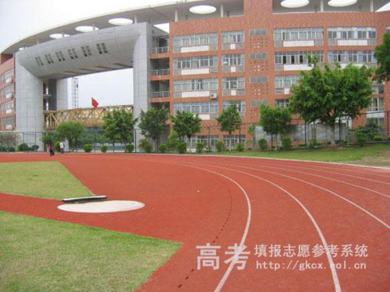 广州科技贸易职业学院校园环境怎么样?广州科