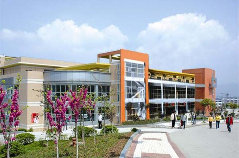 重庆医药高等专科学校校园环境怎么样?重庆医