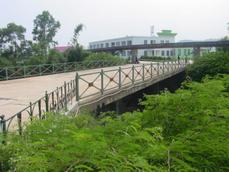 广州大学华软软件学院校园风景