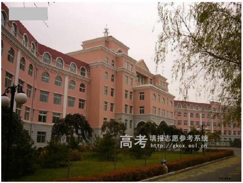 长春大学校园风景