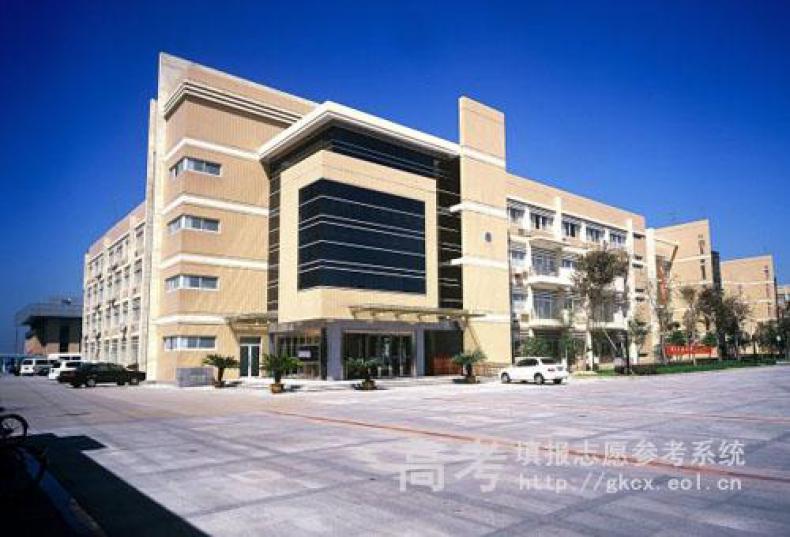 浙江纺织服装职业技术学院校园环境怎么样?浙