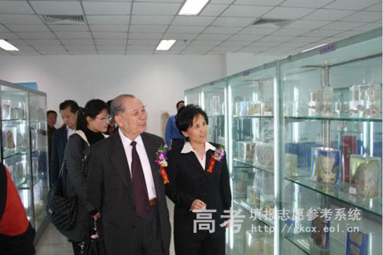 漯河医学高等专科学校校园环境怎么样?漯河医