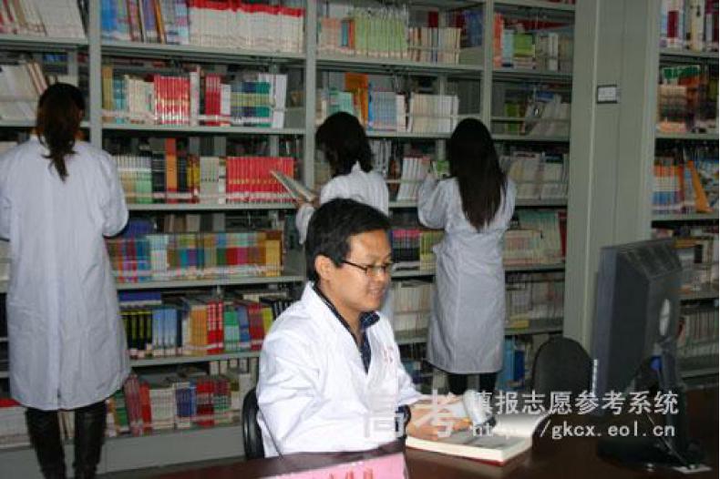 漯河医学高等专科学校校园环境怎么样?漯河医