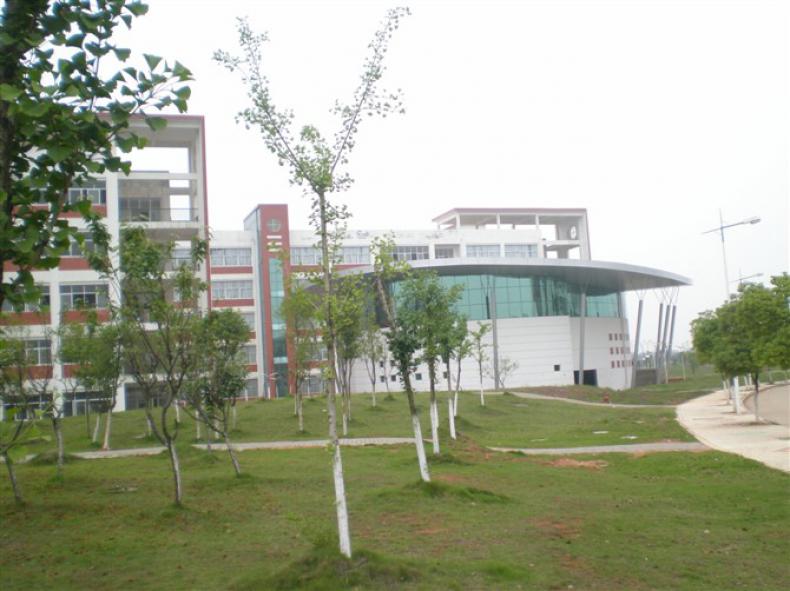 南昌工学院校园风景