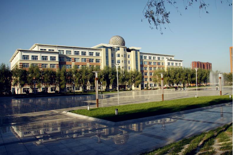 哈尔滨科学技术职业学院