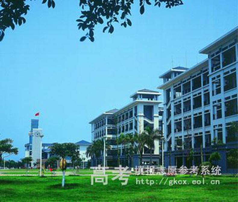 广东外语外贸大学南国商学院校园环境怎么样?