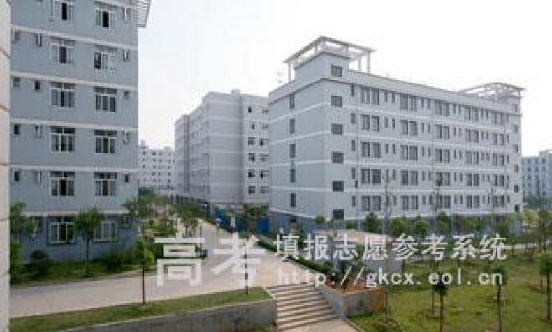 湖北科技职业学院