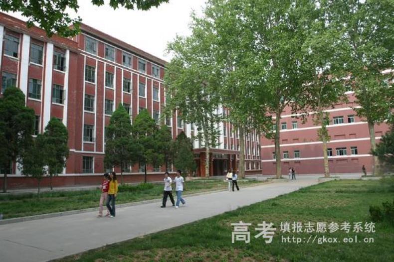 西安工业大学北方信息工程学院