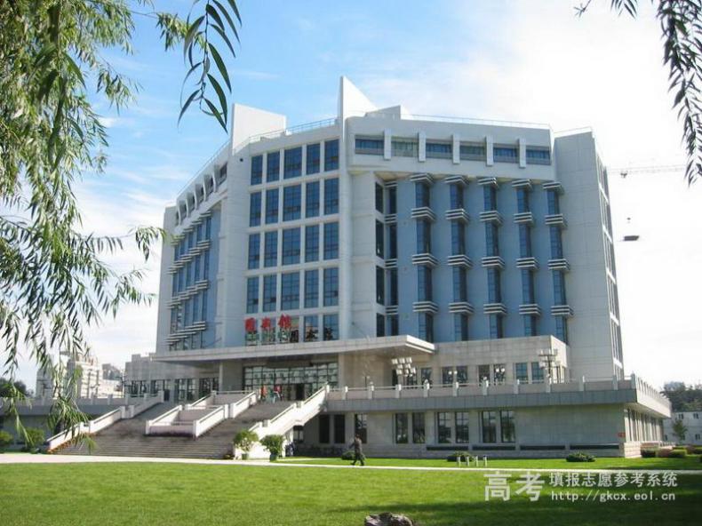 首都师范大学继续教育学院校园风景